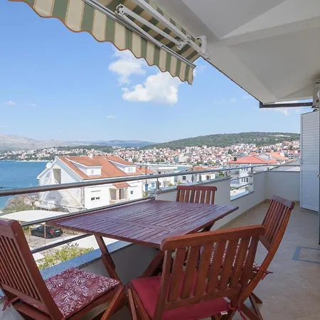 Ivan Apartman Trogir
