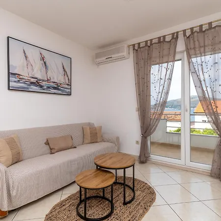 Ivan Apartament